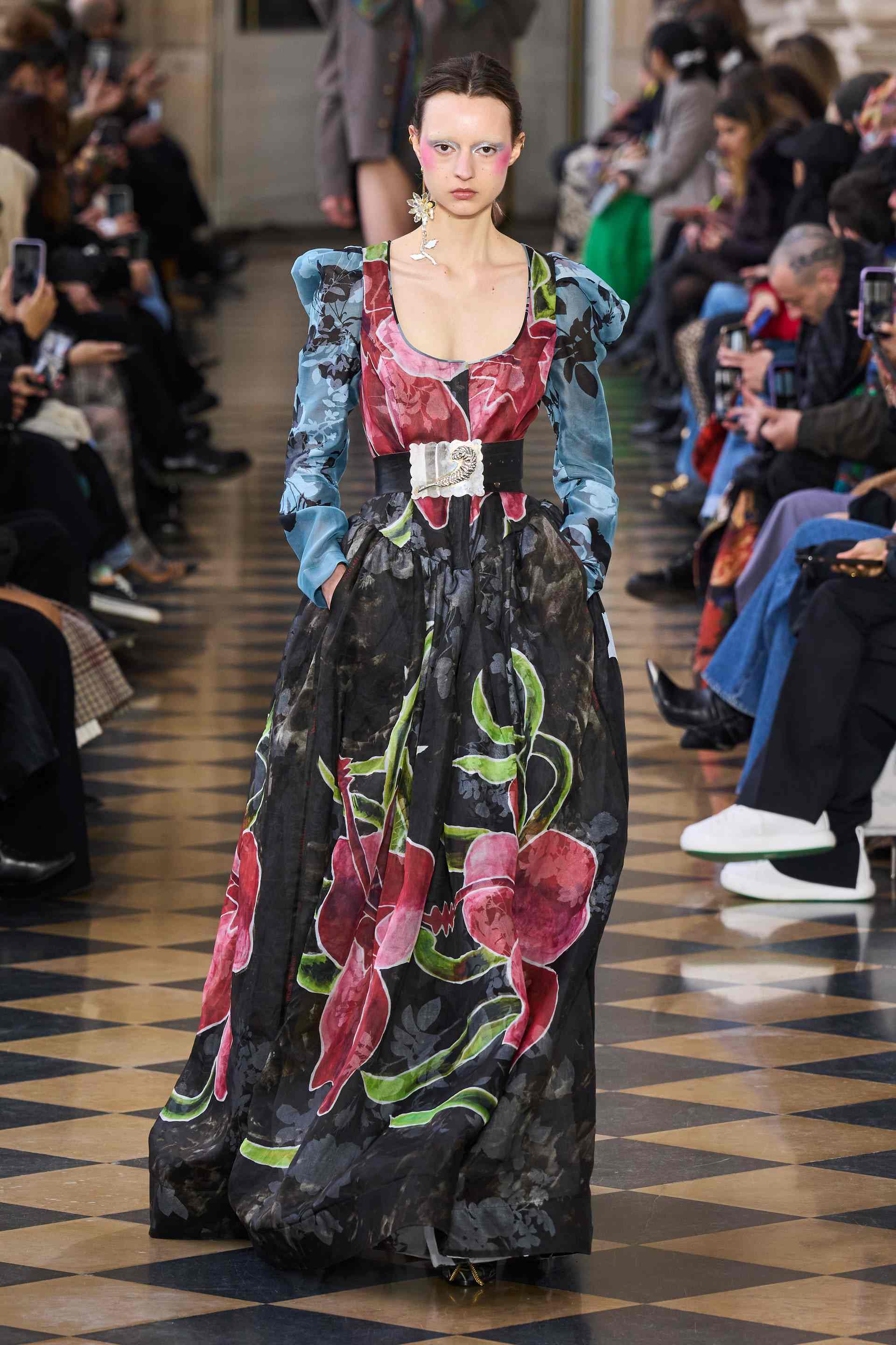 Vivienne Westwood Ready To Wear Fashion Show, Collection Spring