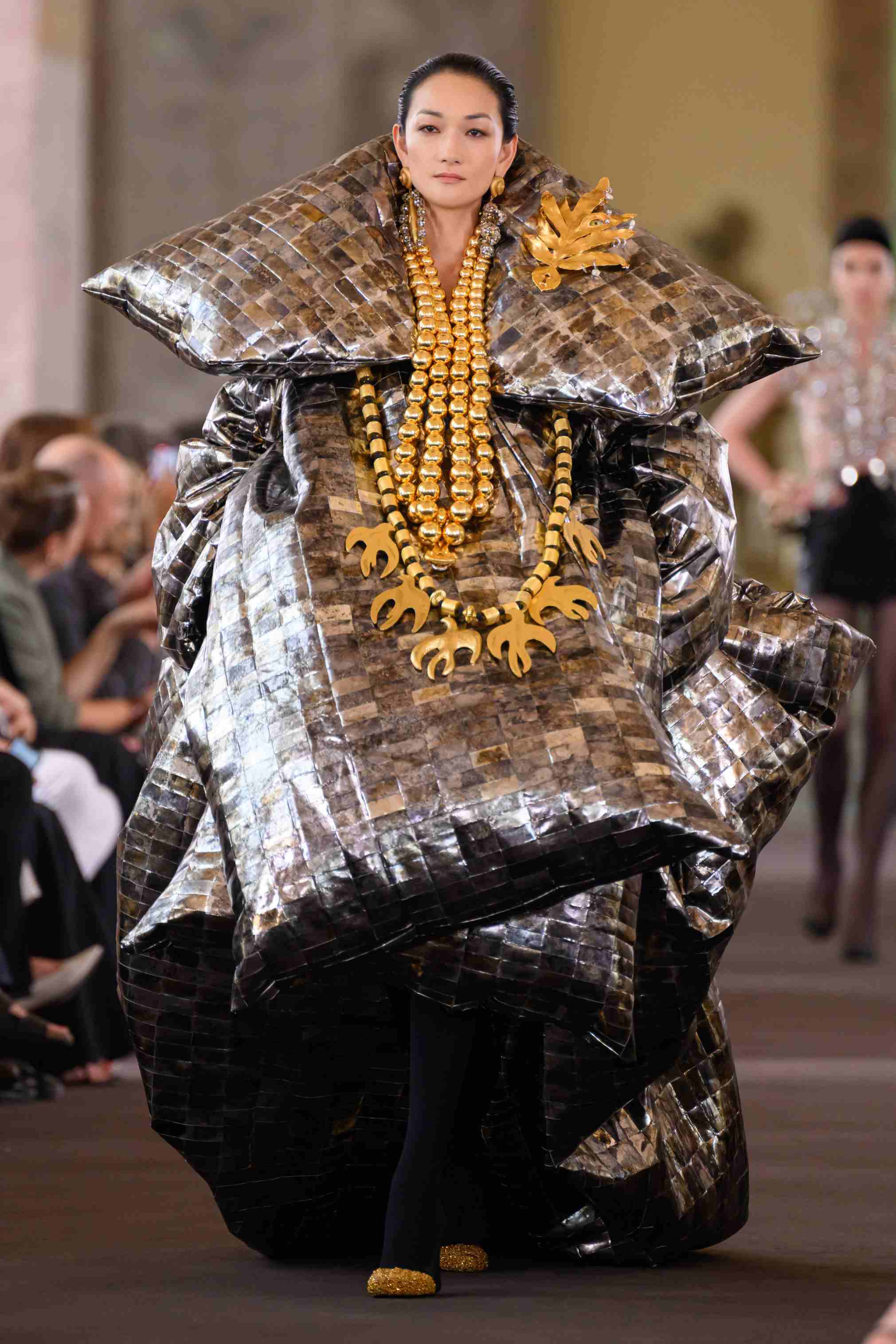 Schiaparelli Haute Couture Fall Winter 2023 – 2024 Collection