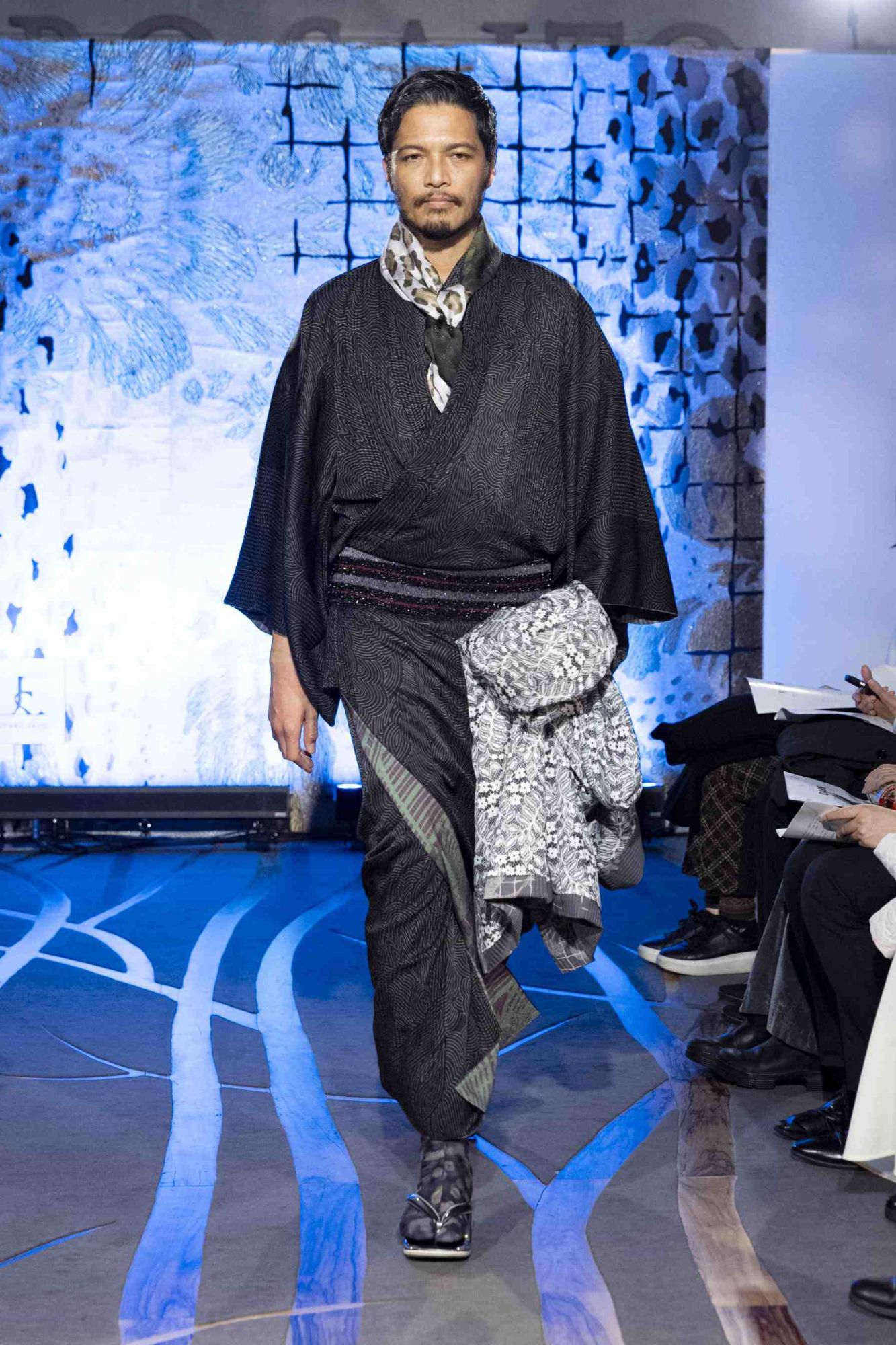 半襟 JOTARO SAITO ホットフィックス JOTARO SAITO 公式 on X: